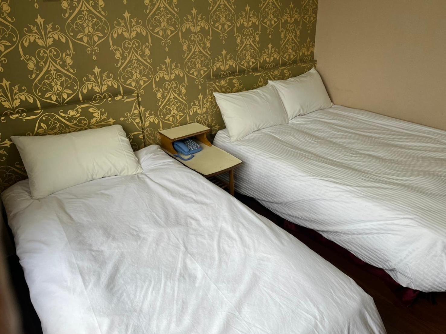 他里霧ta Li Woo Hotell Dounan Exteriör bild